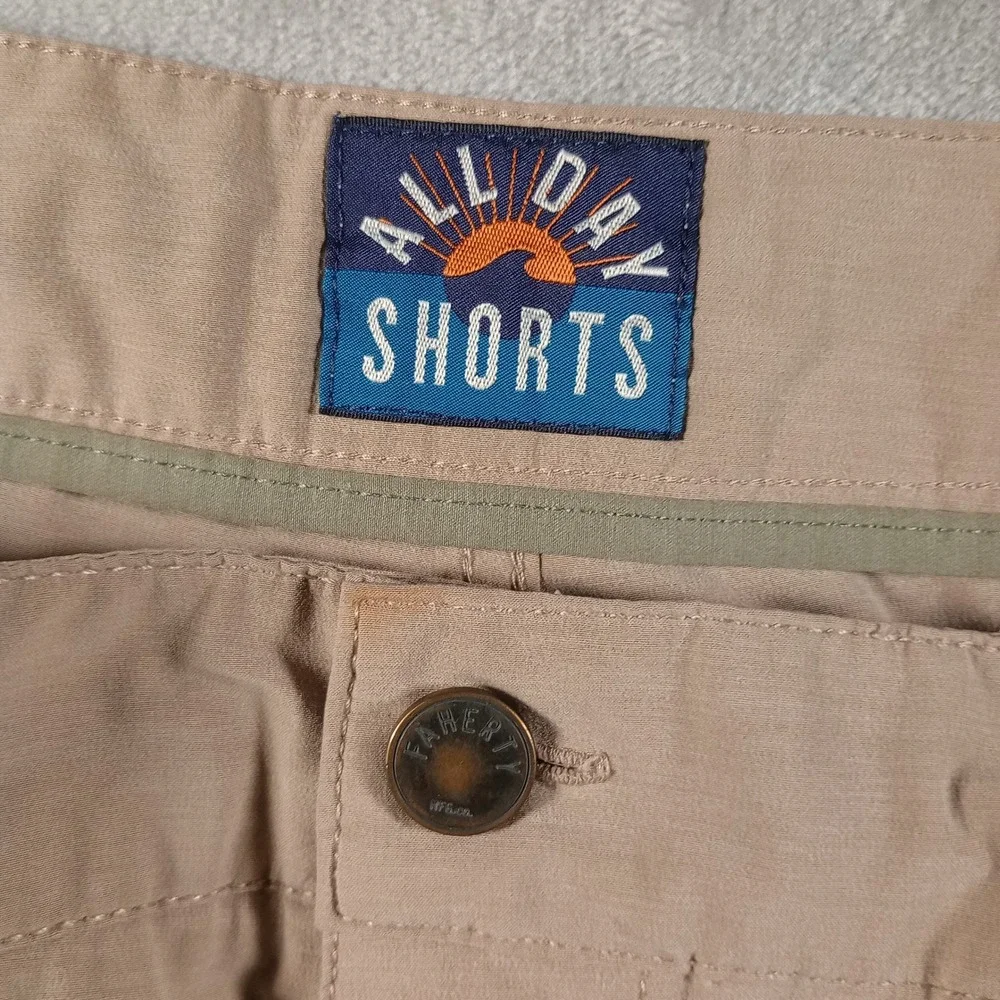 Faherty All Day Shorts Mens 42 Khaki Tan Hybrid Stretch Quick Dry Surf